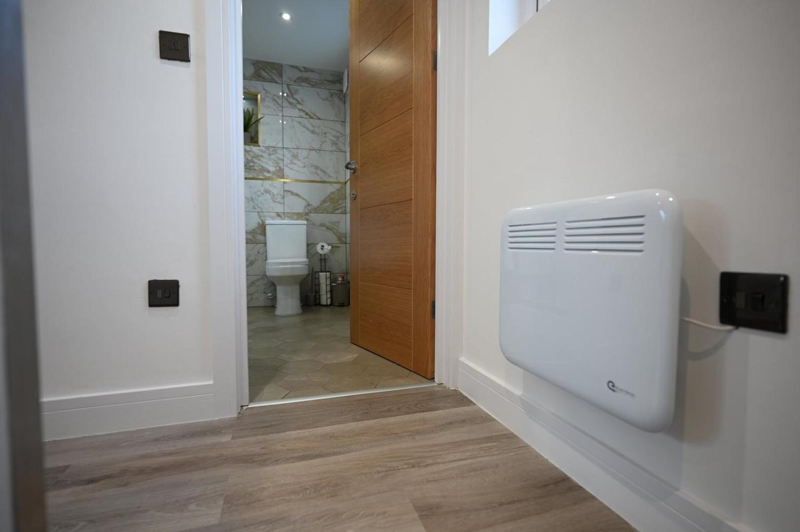 Luxury Two Bed Apartment - Cardiff City Centre ภายนอก รูปภาพ